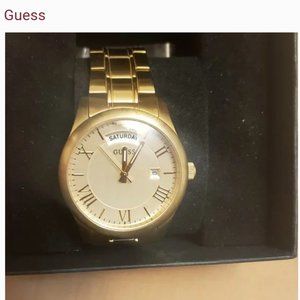 Guess woman watch